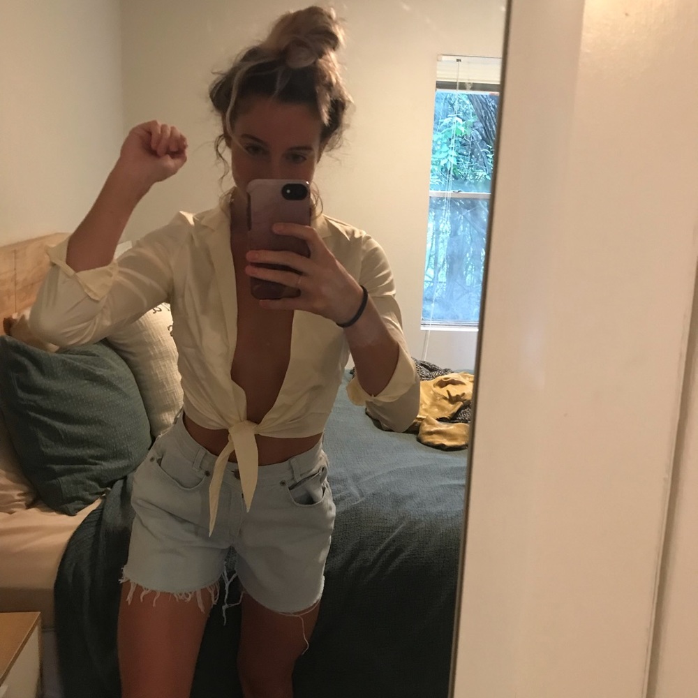 Cry Baby silky cropped blouse